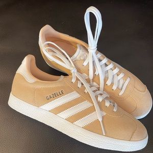 NEW adidas Gazelle Sneaker